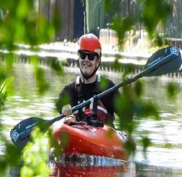 Housebuilder team leader swaps PC for paddles as he takes on UK’s longest river for charity